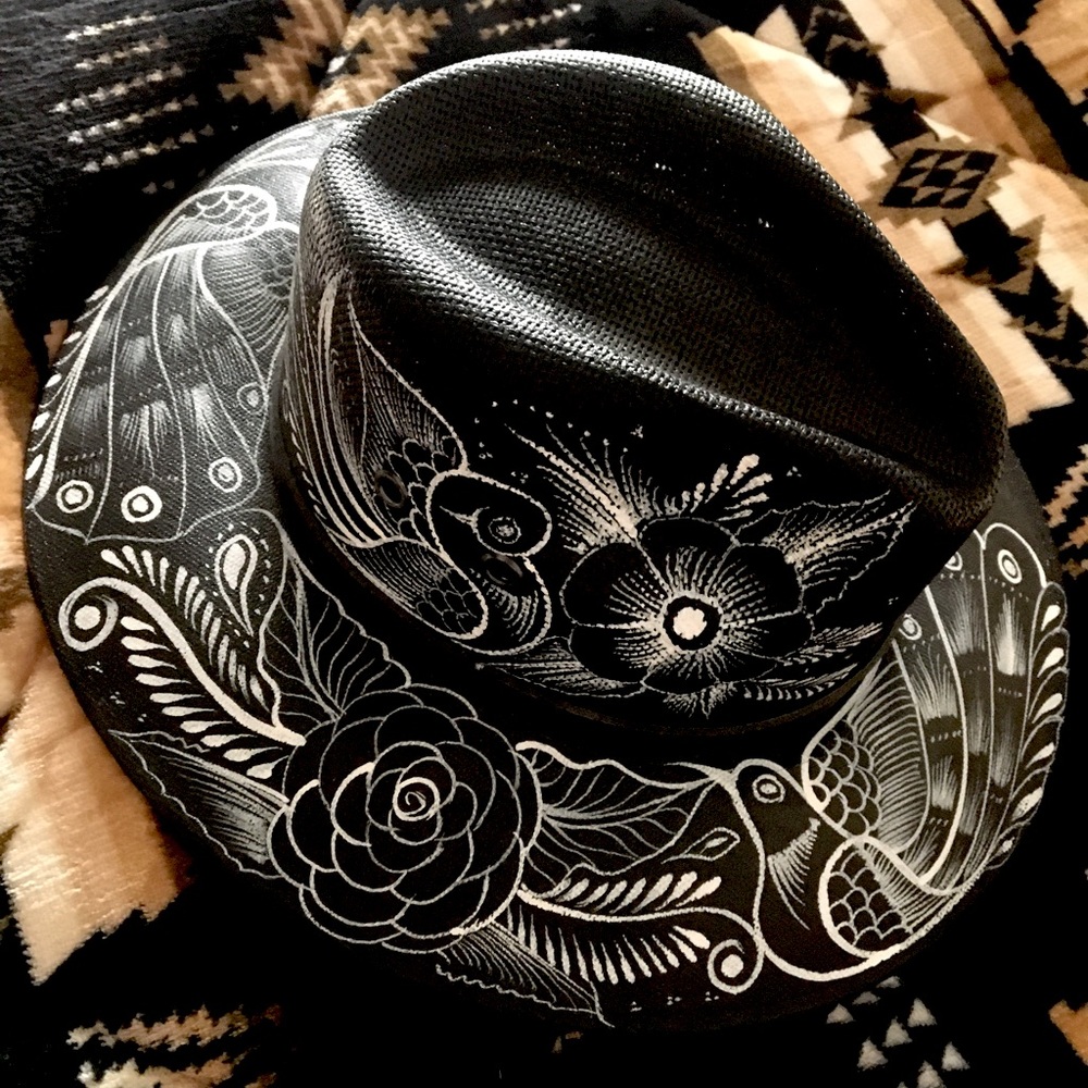 Black straw hand painted hat Medium